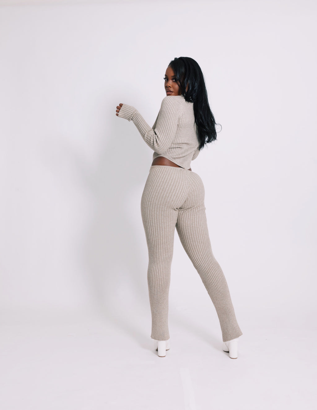 knit pant set, two piece pants set, womens two piece pant set, trendy pants sets, oatmeal color, ribbed knit pants, ribbed knit top, button up sweater, button up sweater and pants, low rise pants, ribbed leggins, flare leg pants, winter pants sets, winter outfit set, winter chic, cozy sets, chic sets